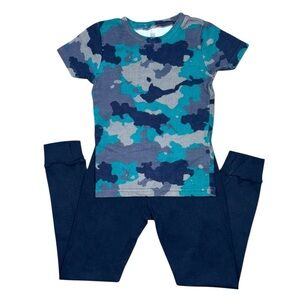 Carter’s Camouflage Pajama Set Size 6